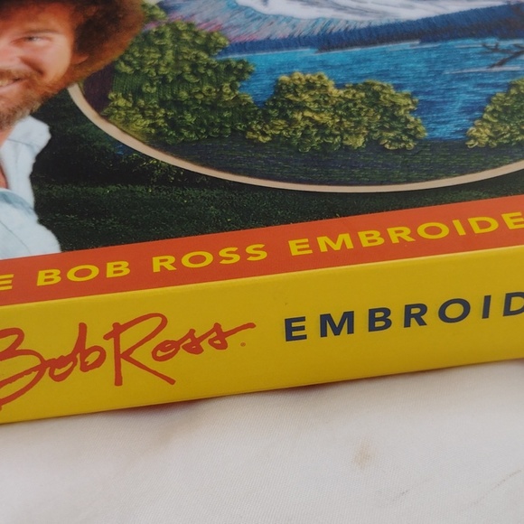 Bob Ross Embroidery Sewing Kit / Bob Ross Embroidery Designs / Complete Kit - Picture 9 of 12
